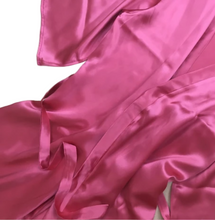 Load image into Gallery viewer, GenuineMulberrySilkRobeforWomen
