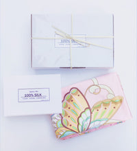Load image into Gallery viewer, silk pillowcase gift box butterfly
