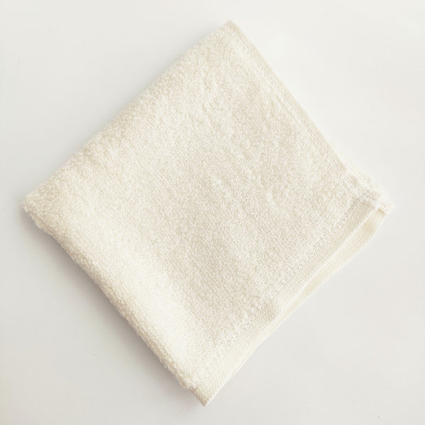 100% Silk Fabric Beauty Towel -SPOIL ME Silk Face Towel White Cream